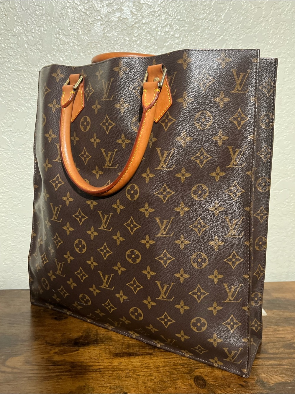 Louis Vuitton Monogram Canvas Tote in Brown with Tan Handles - Picture 6 of 10
